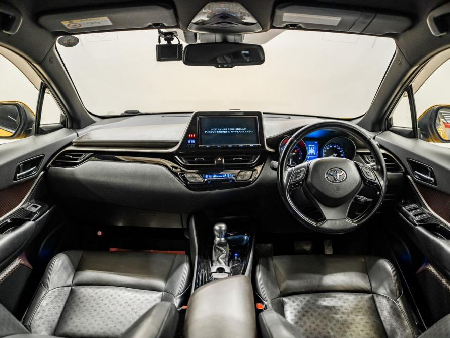 Toyota C-HR I Красноярск  - изображение 9
