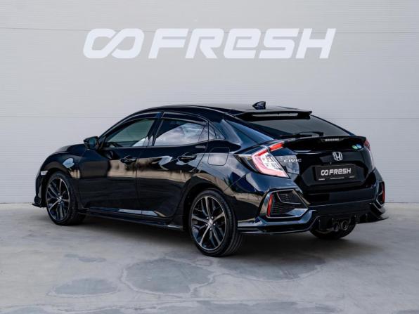 Honda Civic X Рестайлинг с пробегом 2020 года, цена 1 690 000 рублей, 131284 км, хэтчбек, Автокод Объявления