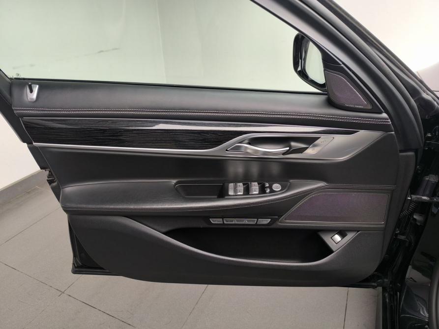 BMW 7 серии VI (G11/G12) Москва  - изображение 17