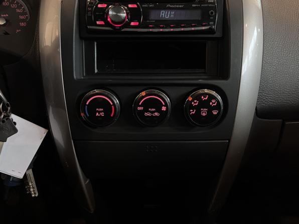Suzuki Liana I Рестайлинг с пробегом 2005 года, цена 239 000 рублей, 193907 км, седан, Автокод Объявления