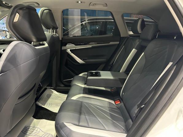 Geely Atlas II с пробегом 2024 года, цена 2 645 000 рублей, 62566 км, внедорожник, Автокод Объявления