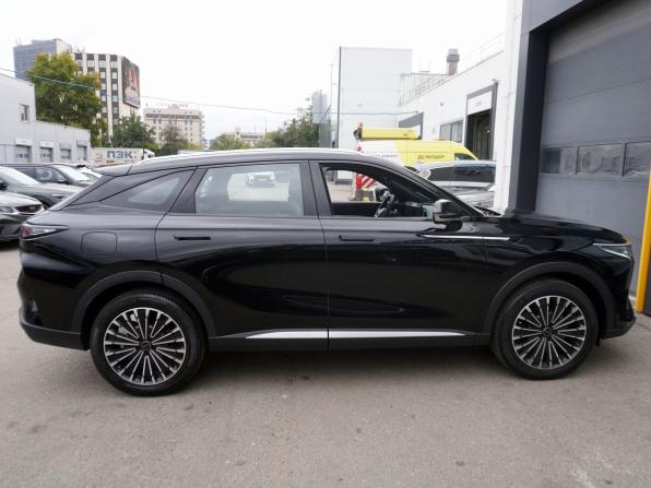 Exeed RX с пробегом 2024 года, цена 3 280 000 рублей, 44900 км, внедорожник, Автокод Объявления