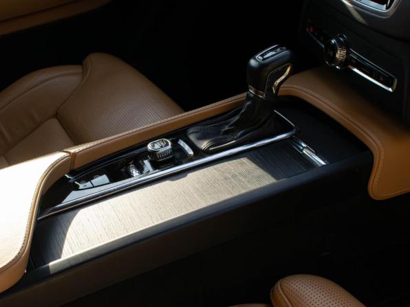 Volvo XC90 II Рестайлинг 1 с пробегом 2020 года, цена 4 877 000 рублей, 66497 км, внедорожник, Автокод Объявления