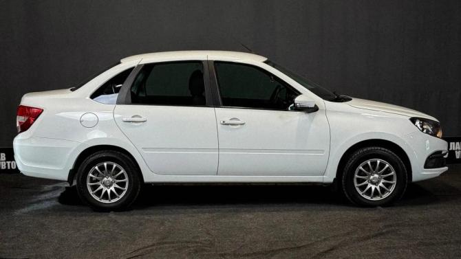 Lada (ВАЗ) Granta I Рестайлинг с пробегом 2023 года, цена 700 000 рублей, 61000 км, седан, Автокод Объявления