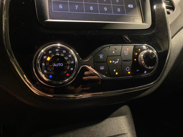 Renault Kaptur I с пробегом 2017 года, цена 1 580 000 рублей, 98679 км, внедорожник, Автокод Объявления