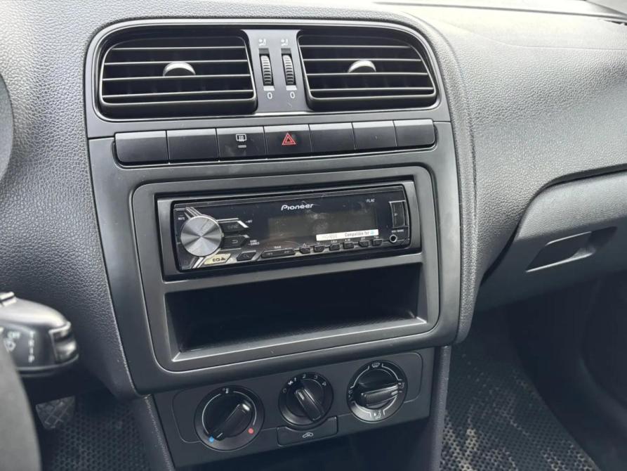 Volkswagen Polo V Рестайлинг Альметьевск  - изображение 11