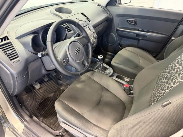 Kia Soul I с пробегом 2009 года, цена 699 000 рублей, 249000 км, хэтчбек, Автокод Объявления