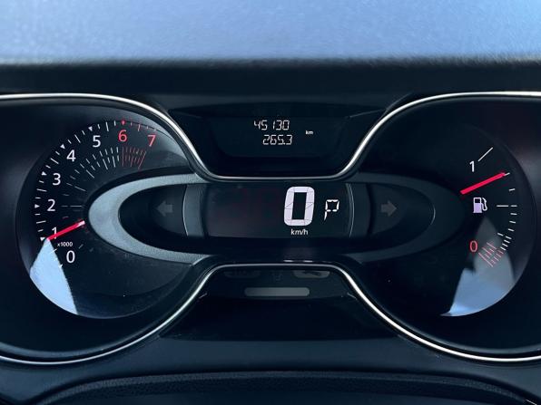 Renault Kaptur I Рестайлинг с пробегом 2021 года, цена 1 720 000 рублей, 45130 км, внедорожник, Автокод Объявления