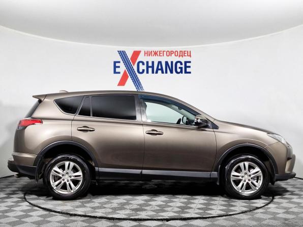 Toyota RAV4 IV (XA40) Рестайлинг с пробегом 2017 года, цена 2 469 000 рублей, 123002 км, внедорожник, Автокод Объявления