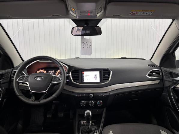 Lada (ВАЗ) Vesta I Рестайлинг (NG) с пробегом 2023 года, цена 1 297 000 рублей, 47009 км, седан, Автокод Объявления