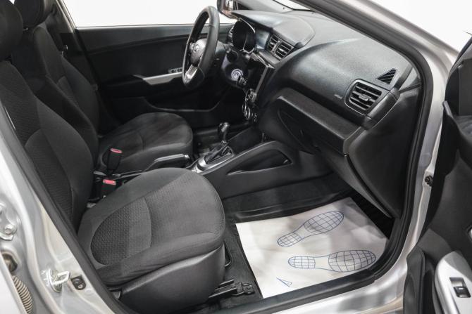 Kia Rio III с пробегом 2014 года, цена 1 029 000 рублей, 139000 км, хэтчбек, Автокод Объявления