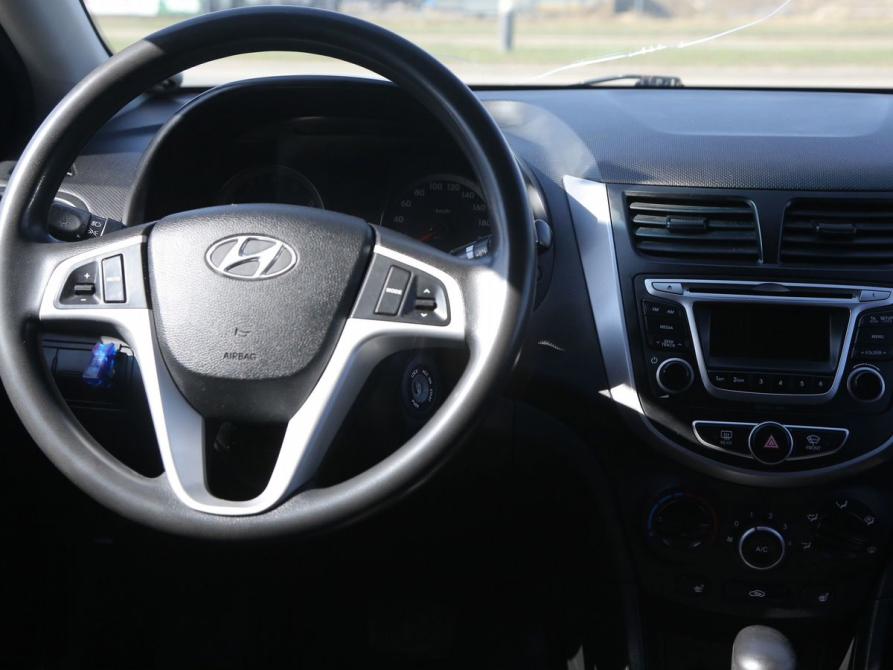 Hyundai Solaris I Иваново  - изображение 14