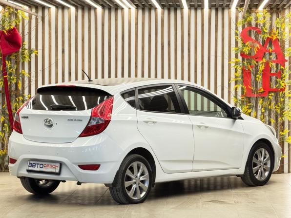 Hyundai Solaris I с пробегом 2013 года, цена 795 000 рублей, 187000 км, хэтчбек, Автокод Объявления