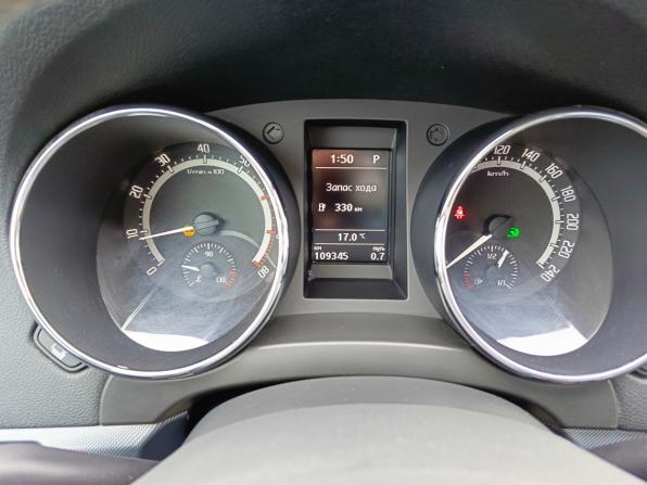 Skoda Yeti I Рестайлинг с пробегом 2018 года, цена 1 619 995 рублей, 109279 км, внедорожник, Автокод Объявления