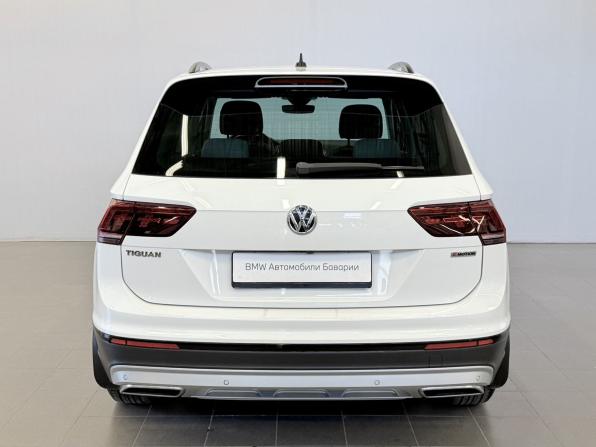 Volkswagen Tiguan II с пробегом 2019 года, цена 2 747 000 рублей, 92120 км, внедорожник, Автокод Объявления