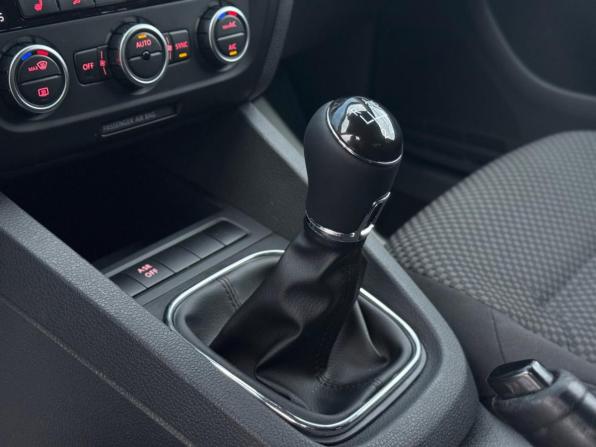 Volkswagen Jetta VI с пробегом 2014 года, цена 917 000 рублей, 229649 км, седан, Автокод Объявления