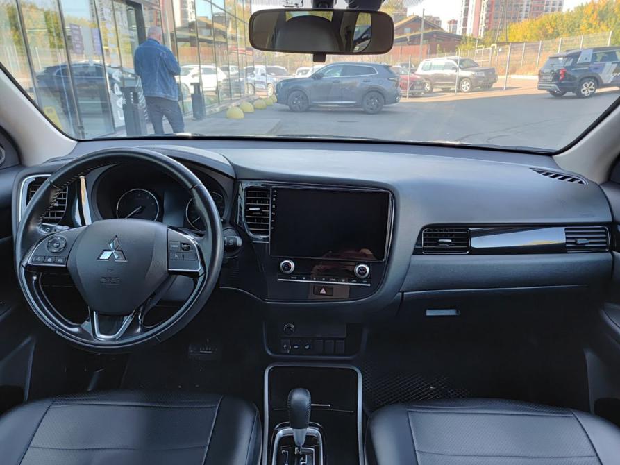 Mitsubishi Outlander III Рестайлинг 3 Ижевск  - изображение 17