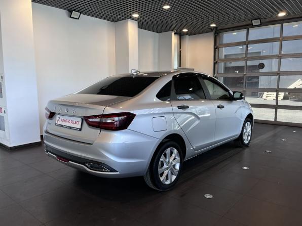 Lada (ВАЗ) Vesta I Рестайлинг (NG) с пробегом 2023 года, цена 1 350 000 рублей, 46880 км, седан, Автокод Объявления
