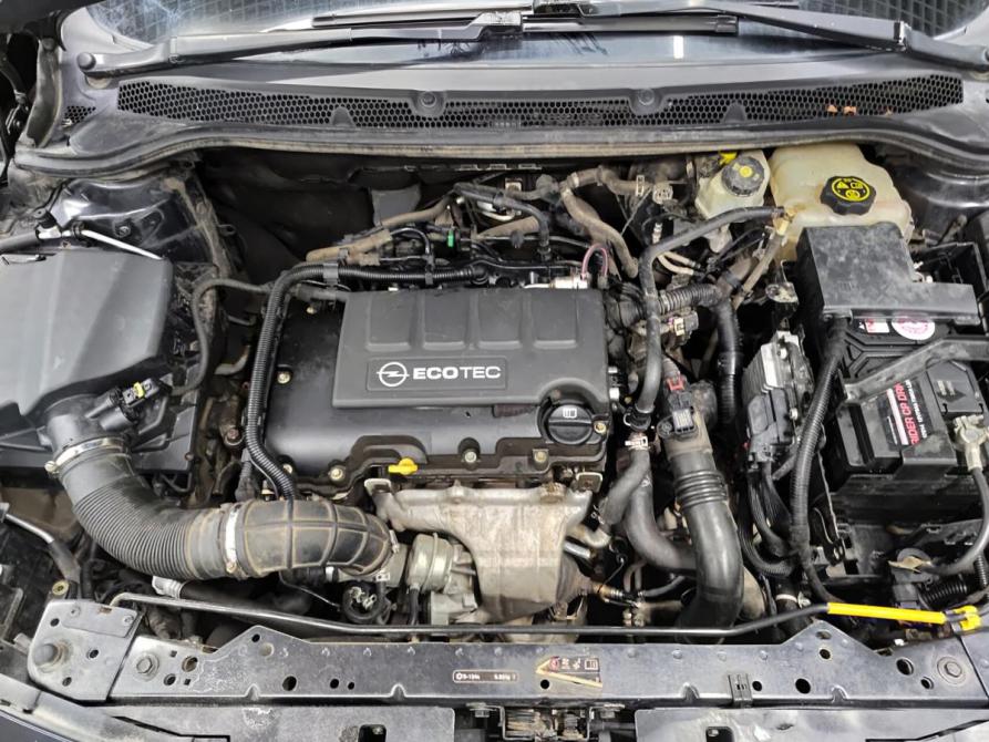 Opel Astra J Казань  - изображение 11