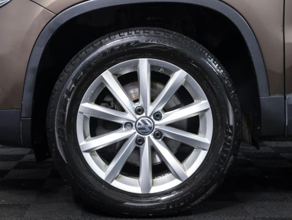 Volkswagen Tiguan I Рестайлинг с пробегом 2015 года, цена 1 288 000 рублей, 142500 км, внедорожник, Автокод Объявления