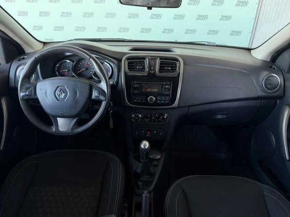 Renault Sandero II с пробегом 2015 года, цена 745 000 рублей, 140716 км, хэтчбек, Автокод Объявления