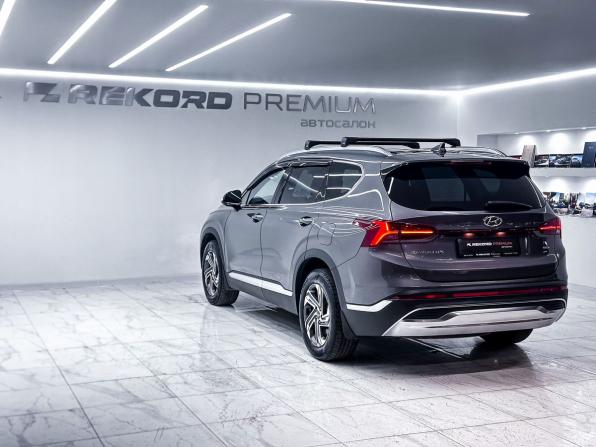 Hyundai Santa Fe IV Рестайлинг с пробегом 2022 года, цена 4 200 000 рублей, 117060 км, внедорожник, Автокод Объявления