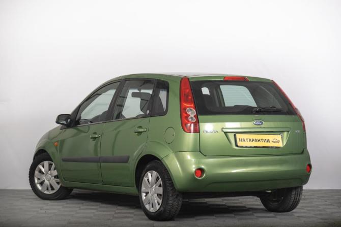 Ford Fiesta Mk5 с пробегом 2006 года, цена 389 000 рублей, 169000 км, хэтчбек, Автокод Объявления