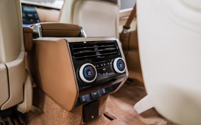 Новый Land Rover Range Rover V 2025 года, цена 36 390 000 рублей, внедорожник, Автокод Объявления