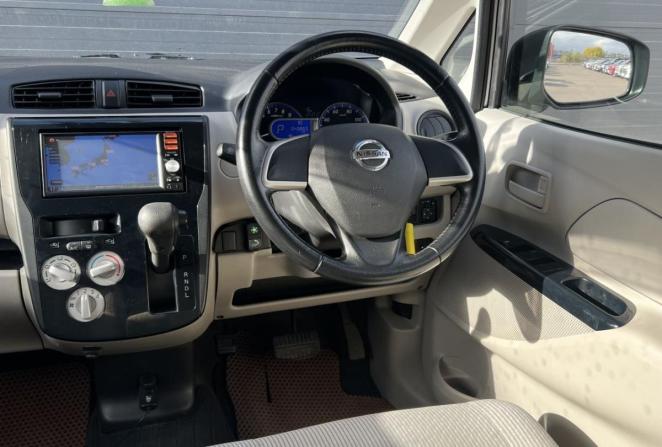 Nissan Dayz I с пробегом 2013 года, цена 600 000 рублей, 49862 км, хэтчбек, Автокод Объявления