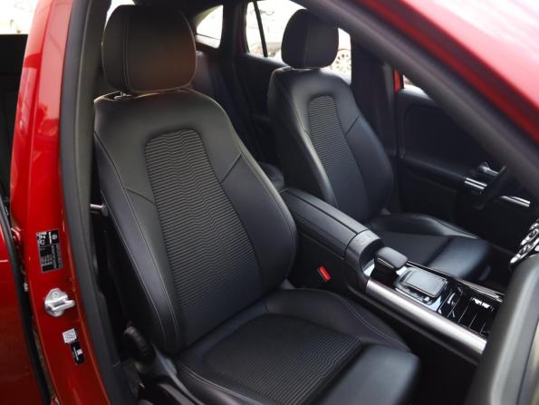 Mercedes-Benz GLA II (H247) с пробегом 2021 года, цена 3 499 000 рублей, 68181 км, внедорожник, Автокод Объявления