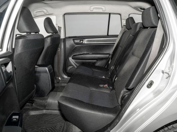 Toyota Corolla XI (E160 E170 E180) Рестайлинг 1 с пробегом 2016 года, цена 1 150 000 рублей, 197183 км, универсал, Автокод Объявления