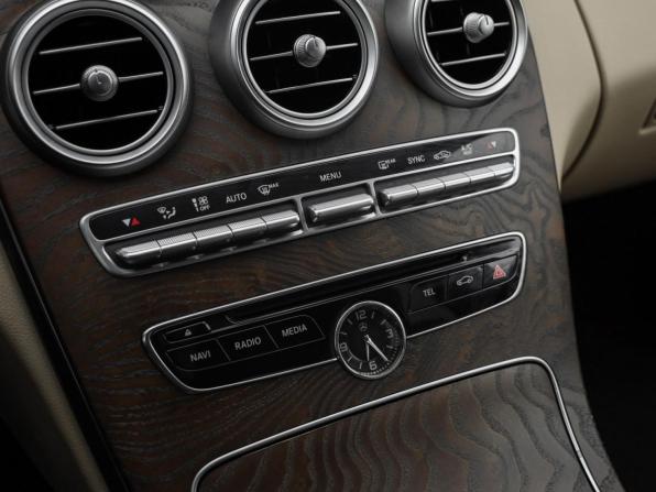 Mercedes-Benz C-Класс IV (W205) с пробегом 2015 года, цена 1 999 000 рублей, 201997 км, седан, Автокод Объявления