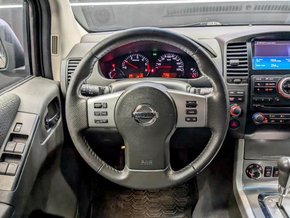 Nissan Pathfinder III Рестайлинг с пробегом 2012 года, цена 2 200 000 рублей, 96860 км, внедорожник, Автокод Объявления