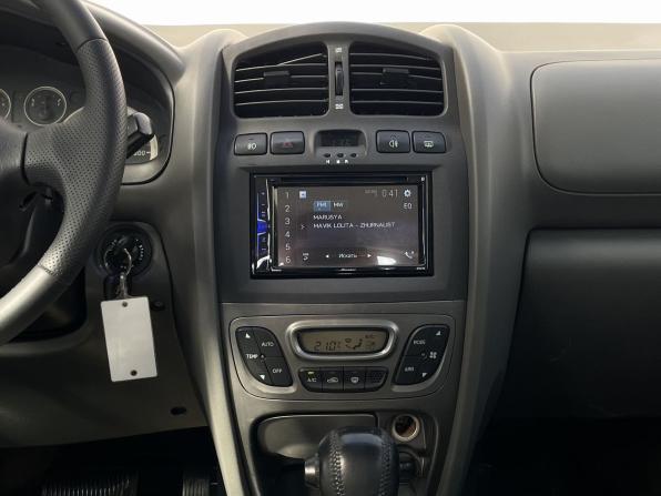Hyundai Santa Fe Classic с пробегом 2011 года, цена 940 000 рублей, 179639 км, внедорожник, Автокод Объявления