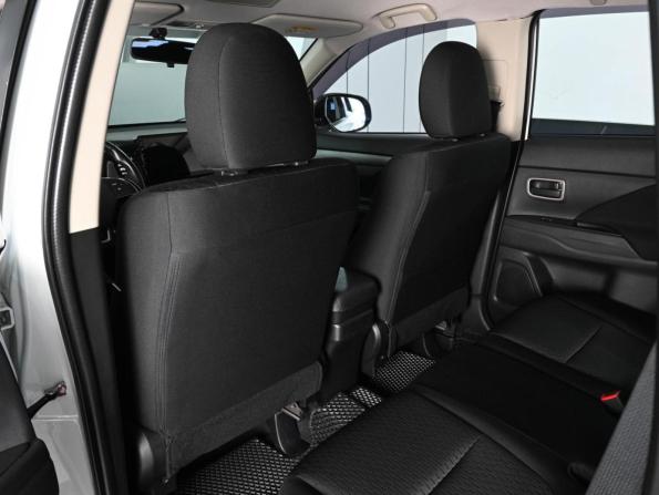 Mitsubishi Outlander III Рестайлинг с пробегом 2015 года, цена 1 679 000 рублей, 146755 км, внедорожник, Автокод Объявления