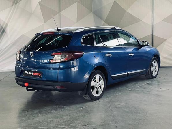 Renault Megane III с пробегом 2010 года, цена 550 000 рублей, 260000 км, универсал, Автокод Объявления
