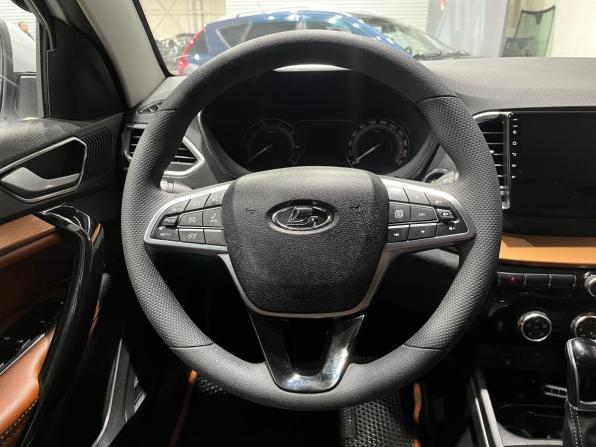 Lada (ВАЗ) Vesta I Рестайлинг (NG) с пробегом 2024 года, цена 1 338 000 рублей, 45228 км, универсал, Автокод Объявления