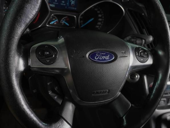 Ford Kuga II с пробегом 2013 года, цена 1 379 000 рублей, 117236 км, внедорожник, Автокод Объявления