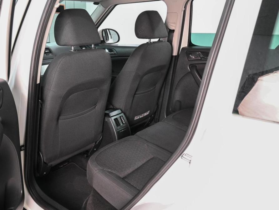 Skoda Yeti I Рестайлинг Ростов-на-Дону  - изображение 11