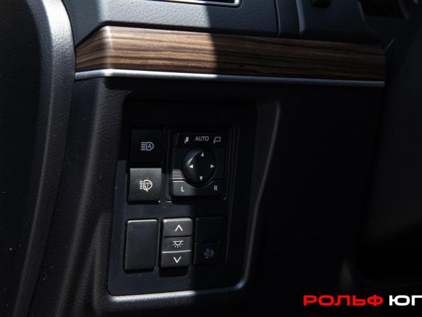 Toyota Land Cruiser Prado 150 Series Рестайлинг 3 с пробегом 2021 года, цена 7 198 000 рублей, 46987 км, внедорожник, Автокод Объявления