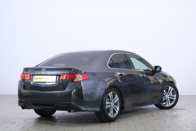 Honda Accord VIII Рестайлинг с пробегом 2011 года, цена 1 499 000 рублей, 214500 км, седан, Автокод Объявления