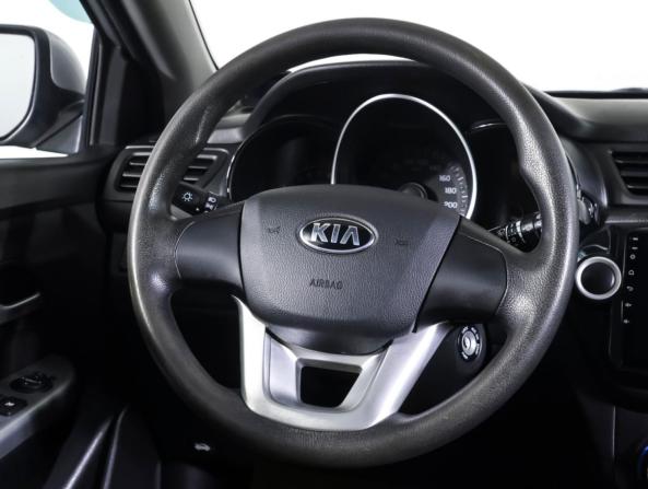 Kia Rio III с пробегом 2014 года, цена 990 000 рублей, 127500 км, хэтчбек, Автокод Объявления