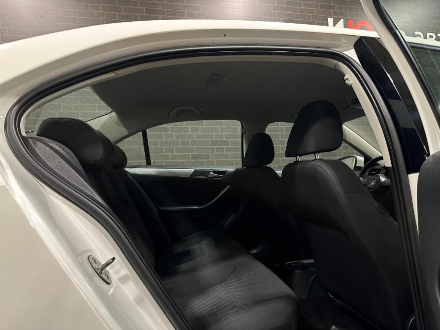 Volkswagen Jetta VI Челябинск  - изображение 8