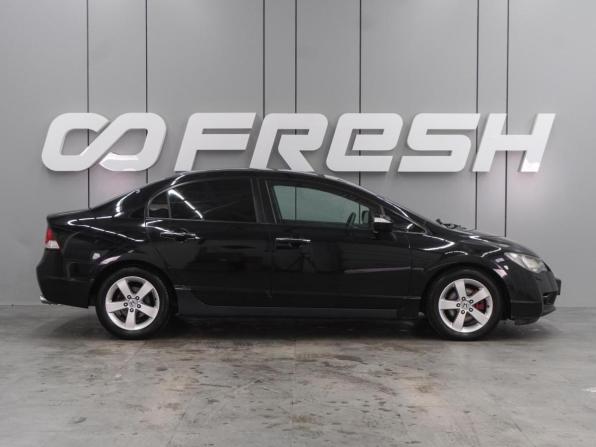 Honda Civic VIII Рестайлинг с пробегом 2010 года, цена 901 000 рублей, 184305 км, седан, Автокод Объявления