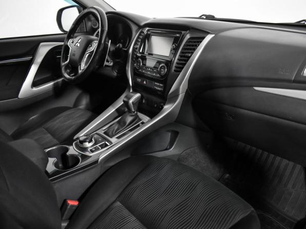 Mitsubishi Pajero Sport III с пробегом 2017 года, цена 2 647 000 рублей, 118113 км, внедорожник, Автокод Объявления