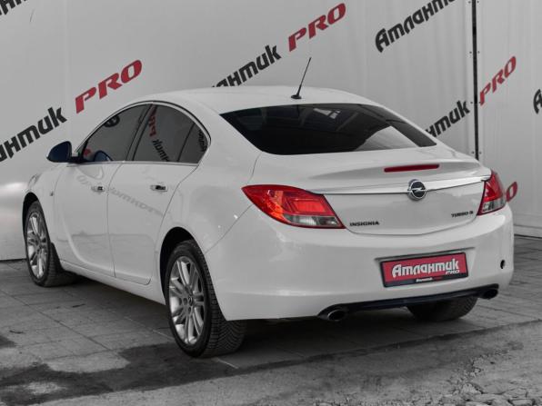 Opel Insignia I с пробегом 2013 года, цена 920 000 рублей, 198024 км, седан, Автокод Объявления