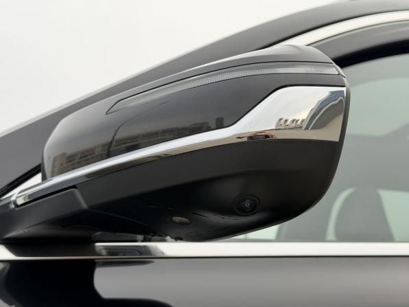 Geely Monjaro I с пробегом 2023 года, цена 3 100 000 рублей, 57020 км, внедорожник, Автокод Объявления