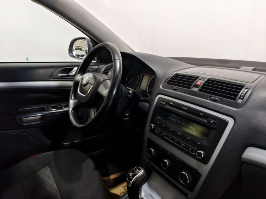 Skoda Octavia II (A5) Рестайлинг Курск  - изображение 6