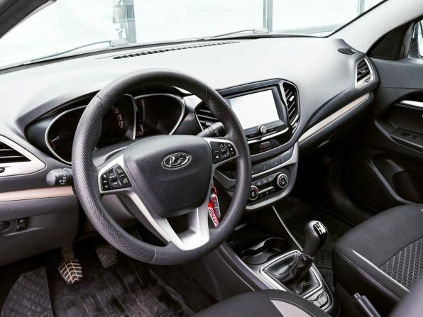 Lada (ВАЗ) Vesta I с пробегом 2018 года, цена 1 014 000 рублей, 124000 км, универсал, Автокод Объявления