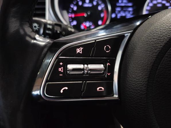Kia Ceed III с пробегом 2018 года, цена 1 675 000 рублей, 160000 км, хэтчбек, Автокод Объявления